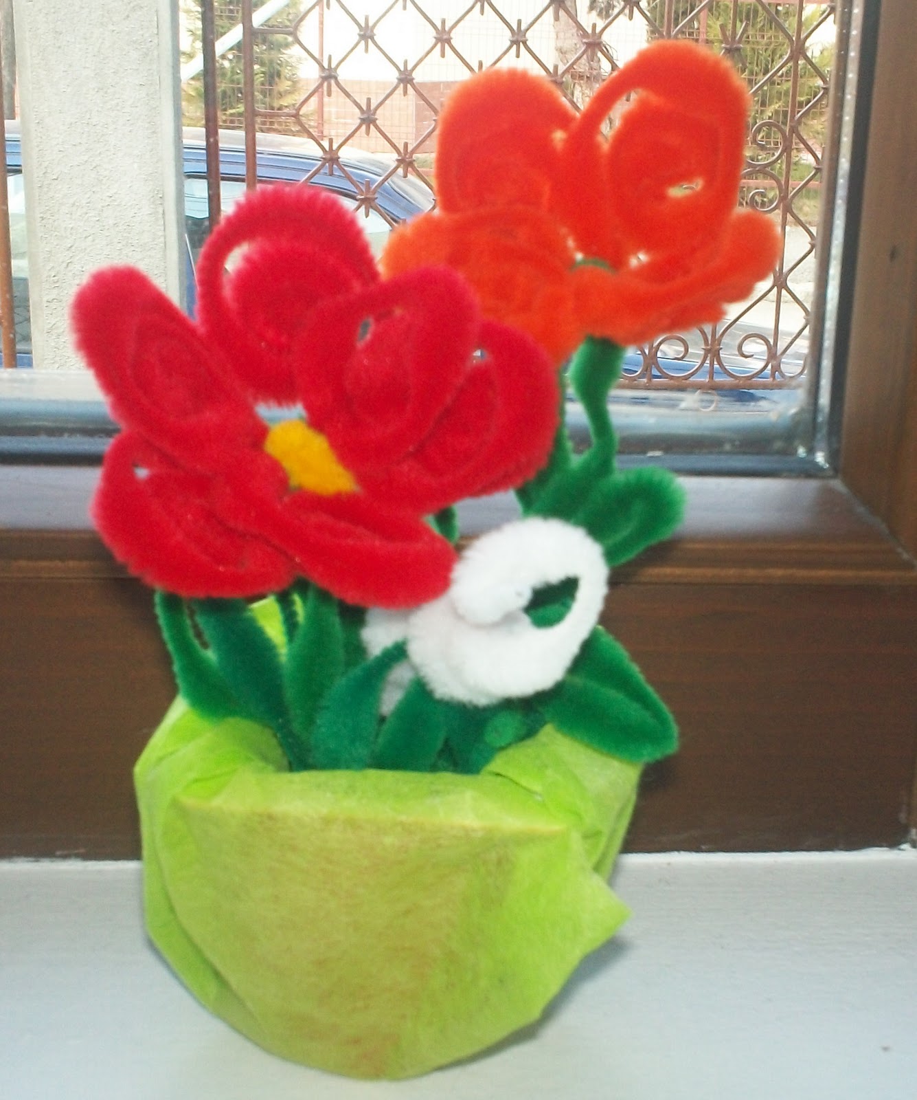 Flori din pipe cleaners